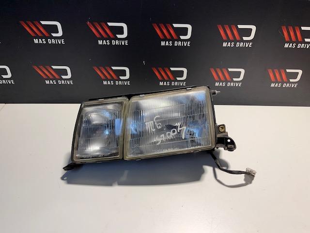 Lexus ls400 koplamp UCF10 links, Auto-onderdelen, Verlichting, Gebruikt