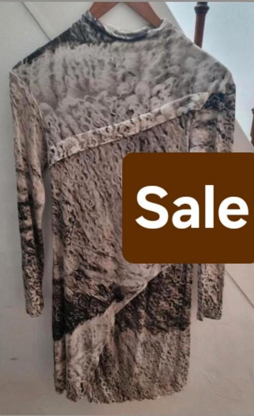 ✨️TRANSFER Jurk  - Maat M - Prachtige Staat✨️, Kleding | Dames, Jurken, Zo goed als nieuw, Maat 38/40 (M), Bruin, Onder de knie