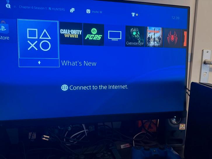 PS4 Slim 1TB met 2 controllers, Spelcomputers en Games, Spelcomputers | Sony PlayStation 4, Gebruikt, Slim, 1 TB, Met 2 controllers