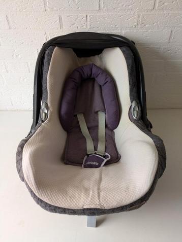 Maxi-Cosi (Paars) Inclusief Extra Baby's Only Hoes beschikbaar voor biedingen