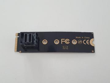 U.2 > M.2 adapter  beschikbaar voor biedingen
