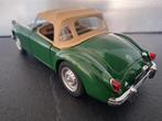 MG A MK1 Twin Cam Closed Soft Top  Schaal 1:18, Hobby en Vrije tijd, Modelauto's | 1:18, Overige merken, Triple 9, Nieuw, Auto