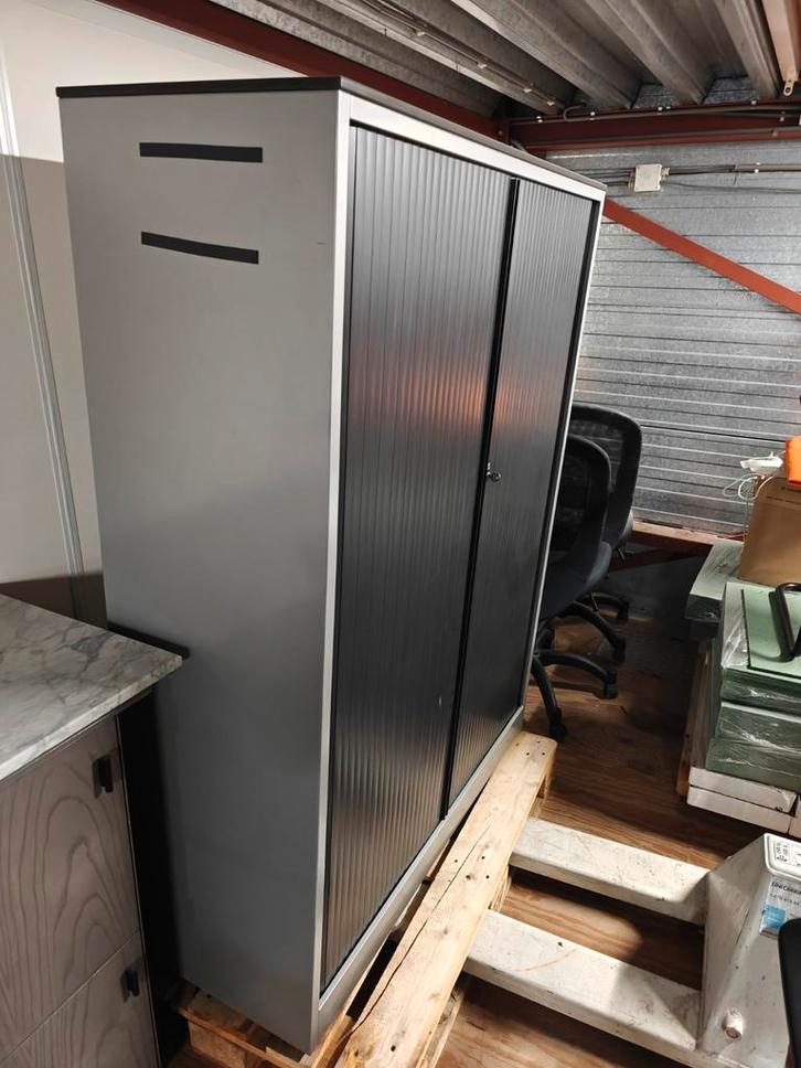 Archiefkast - Tegen Elk Aannemelijk Bod!, Huis en Inrichting, Kasten | Roldeurkasten en Archiefkasten, Gebruikt, 150 tot 200 cm