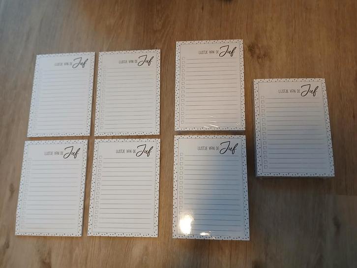 Cadeau notitieblok 'Lijstje van de juf' webshop uitverkoop, Diversen, Notitieboeken, Nieuw, Ophalen of Verzenden