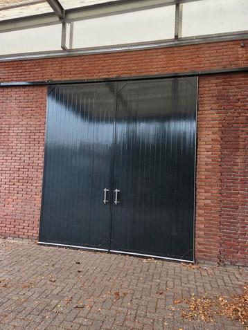 Schuifdeur geïsoleerd  beschikbaar voor biedingen