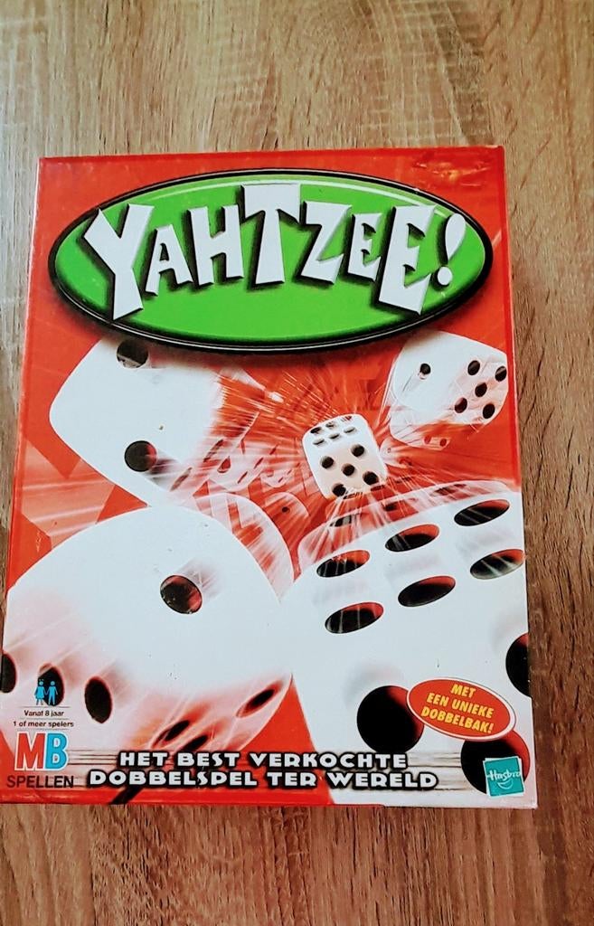 Yahtzee spel goede staat en compleet., Ophalen of Verzenden, Zo goed als nieuw, MB Spellen