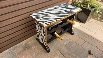 Wijnrek Eikenhout Zebraprint beschikbaar voor biedingen