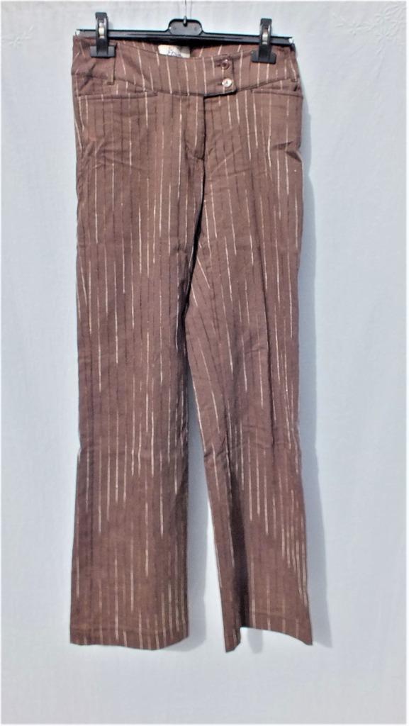 Bruine broek met strepen.Mt 38.Merk Miss Etam, Kleding | Dames, Broeken en Pantalons, Zo goed als nieuw, Maat 38/40 (M), Bruin