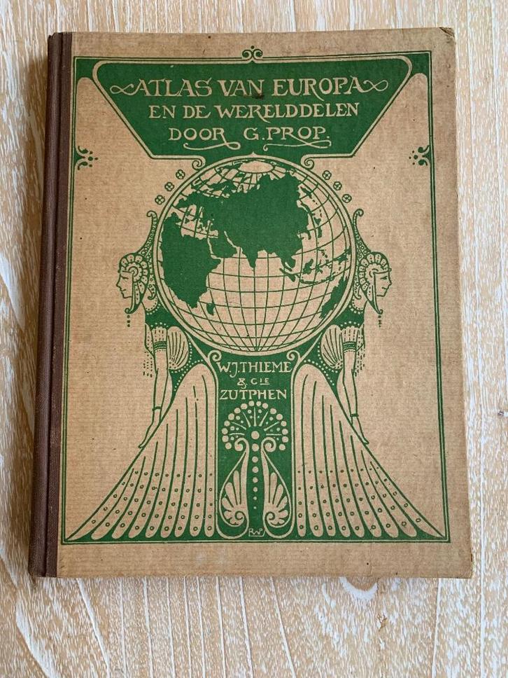 Atlas van Europa en de Werelddelen. G.Prop 1948, Boeken, Atlassen en Landkaarten, Gelezen, Overige atlassen, Wereld, 1800 tot 2000