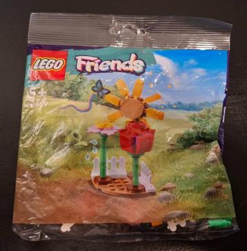 LEGO Friends 30659 Bloementuin polybag beschikbaar voor biedingen