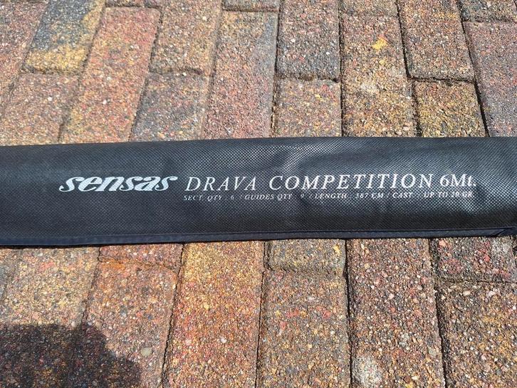 Sensas drava competition bolo met pezon en mitchel molen, Watersport en Boten, Hengelsport | Witvissen, Zo goed als nieuw, Molen