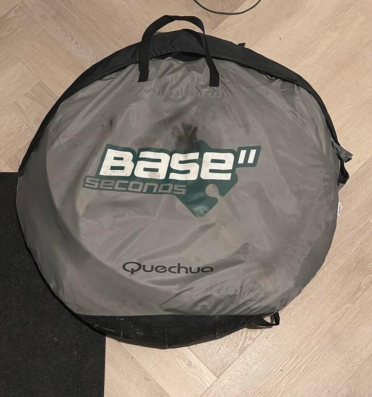 Quechua Base Seconds Std tent, Caravans en Kamperen, Tenten, tot en met 3, Gebruikt, Ophalen
