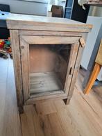 Houten (nacht)kastje met glas erin., Ophalen, Gebruikt, Hout