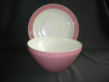 Petrus Regout / Royal Sphinx, pastelrose, enkele losse delen beschikbaar voor biedingen
