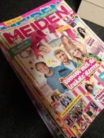 Stapeltje meiden magazine, Ophalen, Gelezen