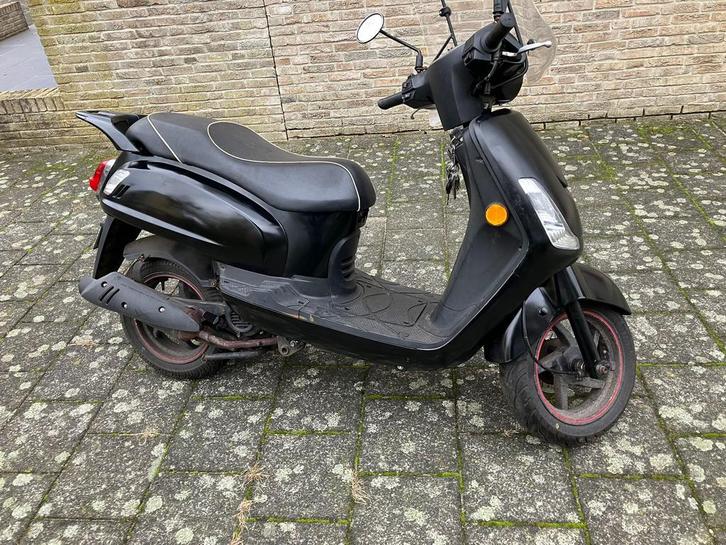 Sym fiddle 2020 snorscooter, Fietsen en Brommers, Snorfietsen en Snorscooters, Zo goed als nieuw, Benzine, Ophalen of Verzenden