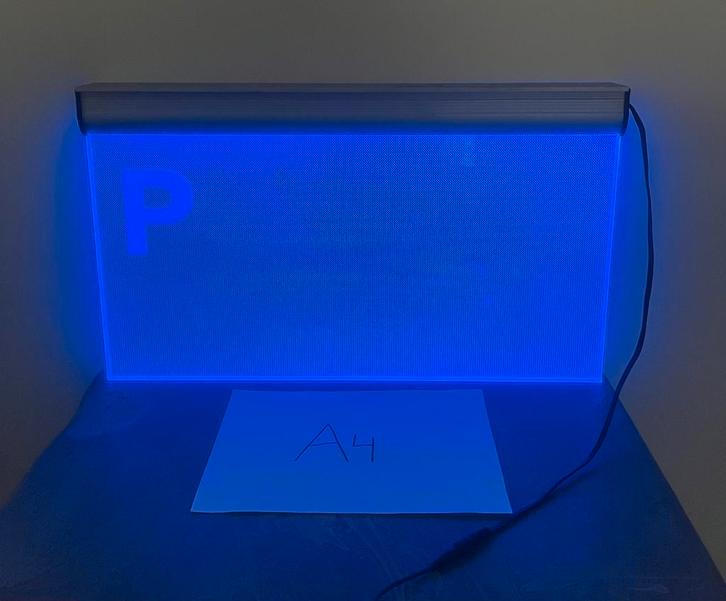 LED kleurlijst (60,7 x 35,5 cm) – Nieuw & gebruikt, Audio, Tv en Foto, Fotografie | Fotolijsten, Zo goed als nieuw, Ophalen of Verzenden