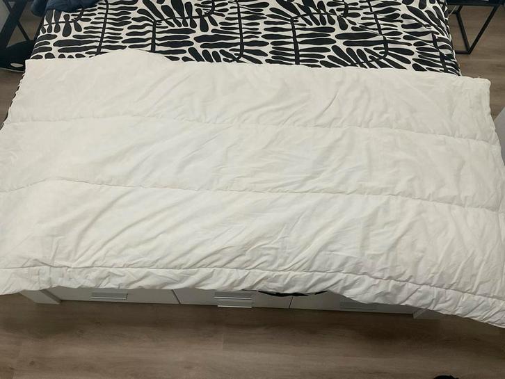 IKEA Dekbedden + Gratis Overtrek (200x200), Huis en Inrichting, Slaapkamer | Beddengoed, Zo goed als nieuw, Deken of Dekbed, Tweepersoons