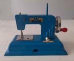 Jaren ’50 / ‘60 kinder NAAIMACHINE  merk Regina, Ophalen of Verzenden