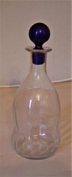 Mooie karaf met marine blauwe stop Hoog 27 cm In prima staat, Antiek en Kunst, Antiek | Glas en Kristal, Ophalen of Verzenden