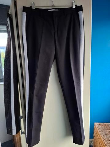 Aaiko Zwarte Broek Witte Streep Maat S beschikbaar voor biedingen