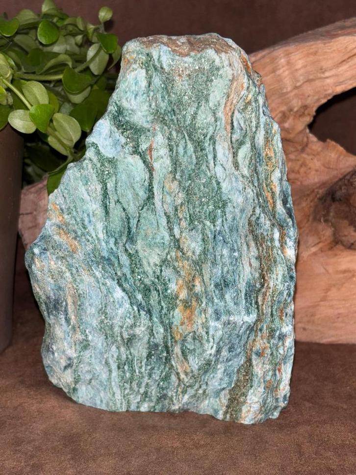 Mooie Fuchsiet, Verzamelen, Mineralen en Fossielen, Mineraal, Ophalen of Verzenden