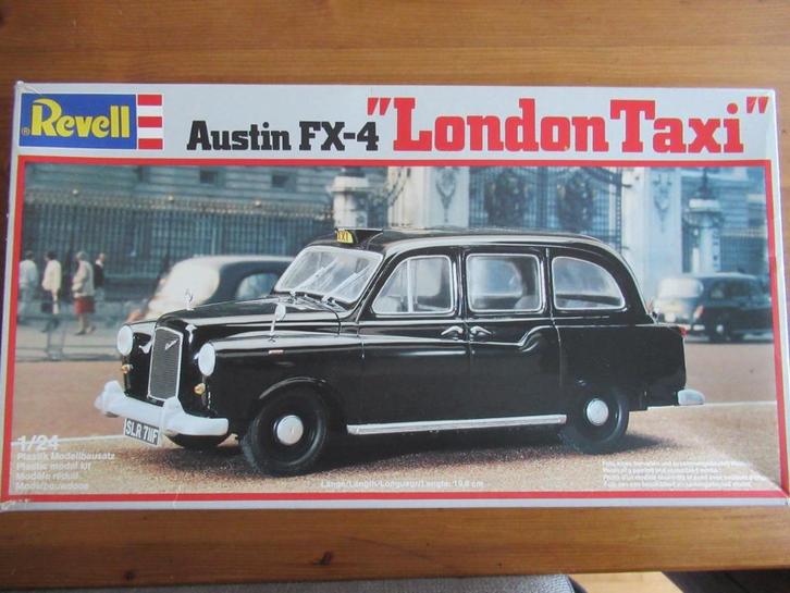 Austin FX-4 "London Taxi"  (Revell 1/24), Hobby en Vrije tijd, Modelbouw | Auto's en Voertuigen, Zo goed als nieuw, Auto, Groter dan 1:32