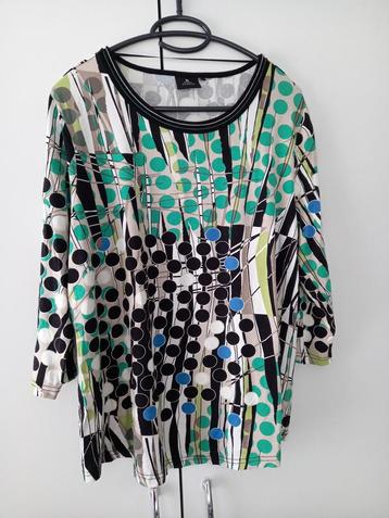 Shirt Xl drievierde mauw beschikbaar voor biedingen