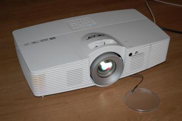 Full HD/1080P/3D beamer Acer V7500! Twv 1500! beschikbaar voor biedingen