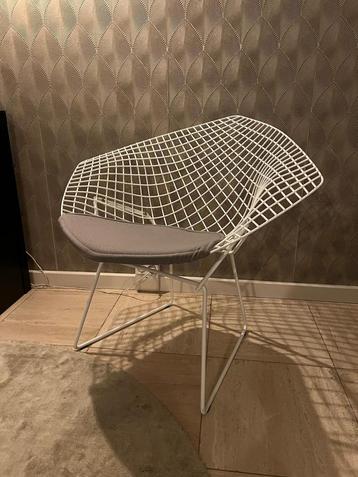 2x Bertoia Diamond Chair, 3x Knoll Bertoia Side Chair