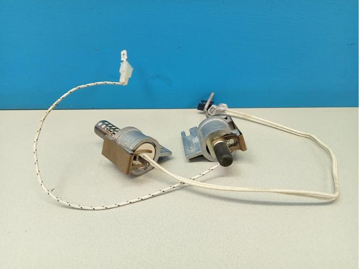 Ionisatiepen / Gloeiplug Nefit Economy VR24 38354 / 38319, Doe-het-zelf en Verbouw, Verwarming en Radiatoren, Zo goed als nieuw