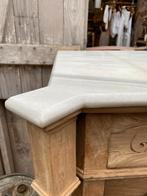 Landelijk Frans eiken kast ladekast met marmer, Antiek en Kunst, Ophalen