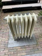 Gietijzeren vintage radiator, 800 watt of meer, Gebruikt, Ophalen of Verzenden, Radiator