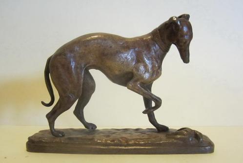Antieke windhond in brons door Louis Kley, laat 1800, Antiek en Kunst, Kunst | Beelden en Houtsnijwerken, Verzenden