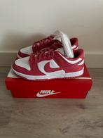 Dunk low archeo pink maat 38, Nieuw, Nike, Ophalen of Verzenden, Roze