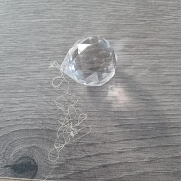 Decoratieve kristal hanger beschikbaar voor biedingen