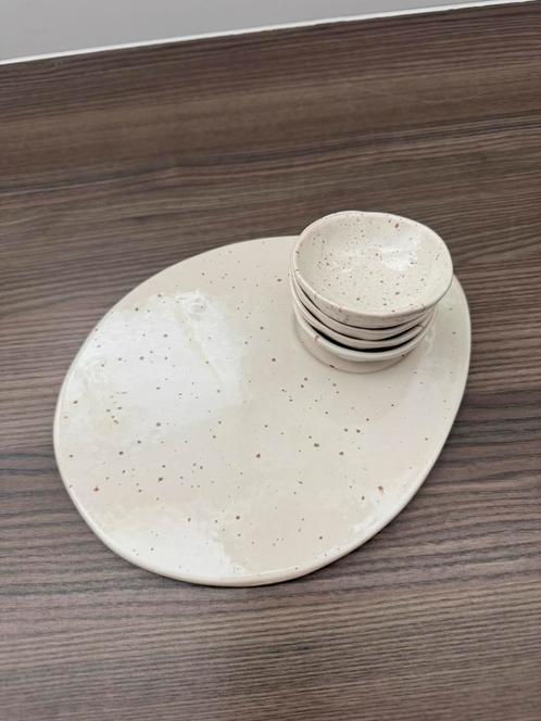 Keramieken set voor sausjes, Huis en Inrichting, Keuken | Servies, Nieuw, Bord(en), Overige stijlen, Keramiek, Ophalen