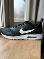 Nike Air Max Tavas - nieuw/origineel - maat 44, Zwart, Nieuw, Ophalen of Verzenden, Sneakers of Gympen