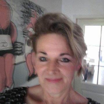 KRIEBELMASSAGE  beschikbaar voor biedingen