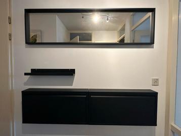 Twee metalen schoenenkasten - 75x13x37 cm beschikbaar voor biedingen