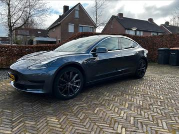 Tesla Model 3 2019 Grijs 60 Kwh RWD beschikbaar voor biedingen