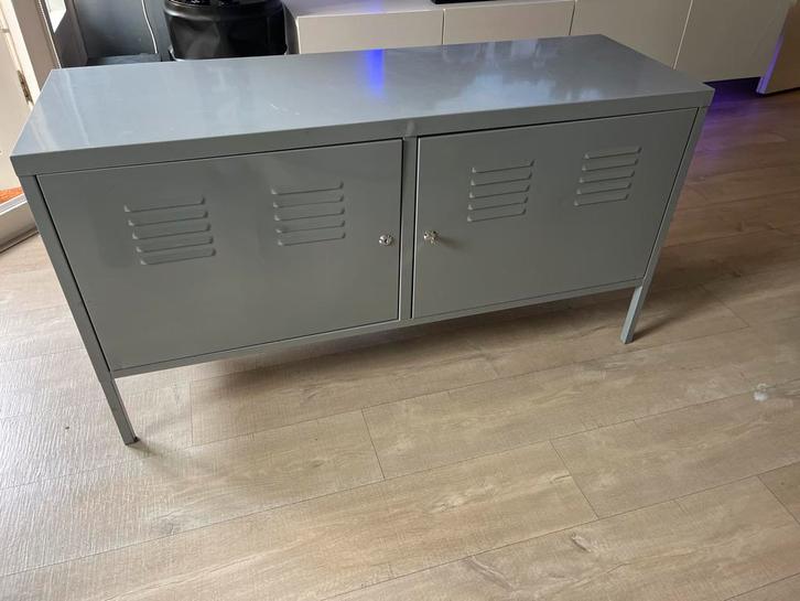 Metalen locker / kast, Huis en Inrichting, Kasten | Dressoirs, Zo goed als nieuw, 50 tot 100 cm, 25 tot 50 cm, Met deur(en), Metaal