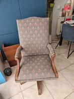 Heerlijke luie draaistoel, Ophalen, Zo goed als nieuw, 50 tot 75 cm