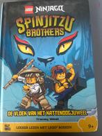 LEGO Ninjago Spinjitzu Brothers - De Vloek van het Kattendoo, Ophalen of Verzenden, Zo goed als nieuw, Fictie algemeen