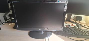 LG Flatron W2453V -PF PC scherm 24 inch Full HD beschikbaar voor biedingen