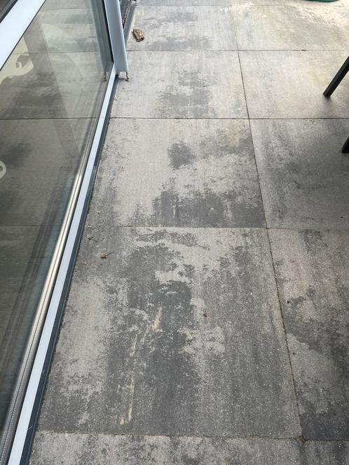 18 hele en circa 25 gezaagde Terrastegels 60x60x6, Tuin en Terras, Tegels en Klinkers, Gebruikt, Terrastegels, Beton, 10 m² of meer