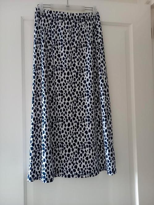 Giuilia et tu mooie rok mt 38, Kleding | Dames, Rokken, Nieuw, Maat 38/40 (M), Blauw, Onder de knie, Ophalen of Verzenden