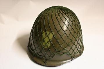 helm polen poolse Wz67 helm met camouflage net