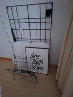 Rek kranten bak .10 euro., Ophalen, Zo goed als nieuw