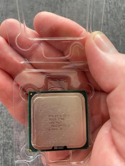 Intel E3110 Xeon Server CPU processor, Computers en Software, Processors, Zo goed als nieuw, 2-core, 3 tot 4 Ghz, Ophalen of Verzenden